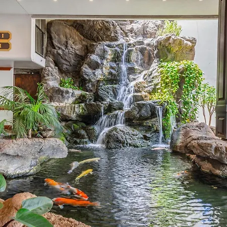 Fabulous Ocean & Diamond Head View With Free Parking! Apartamento Honolulu Exterior foto
