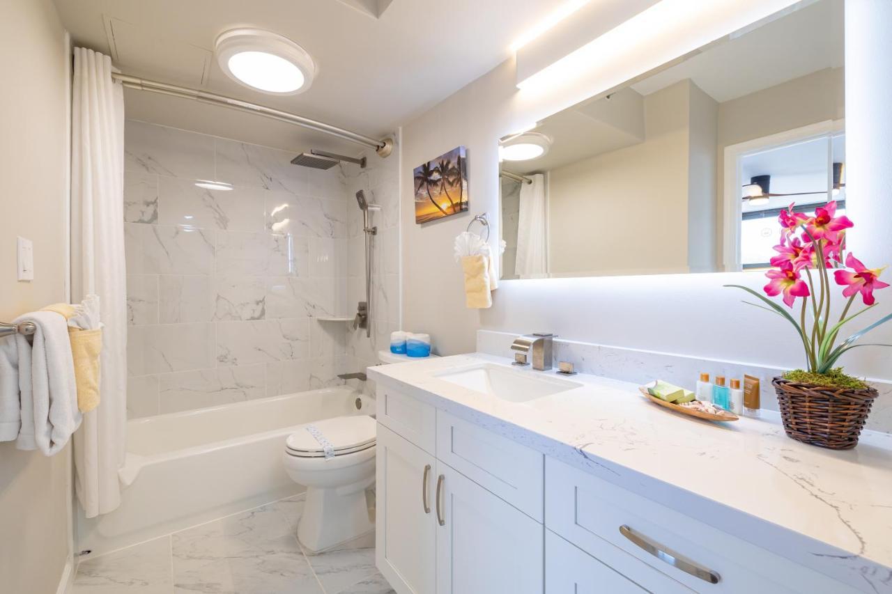 Fabulous Ocean & Diamond Head View With Free Parking! * Honolulu