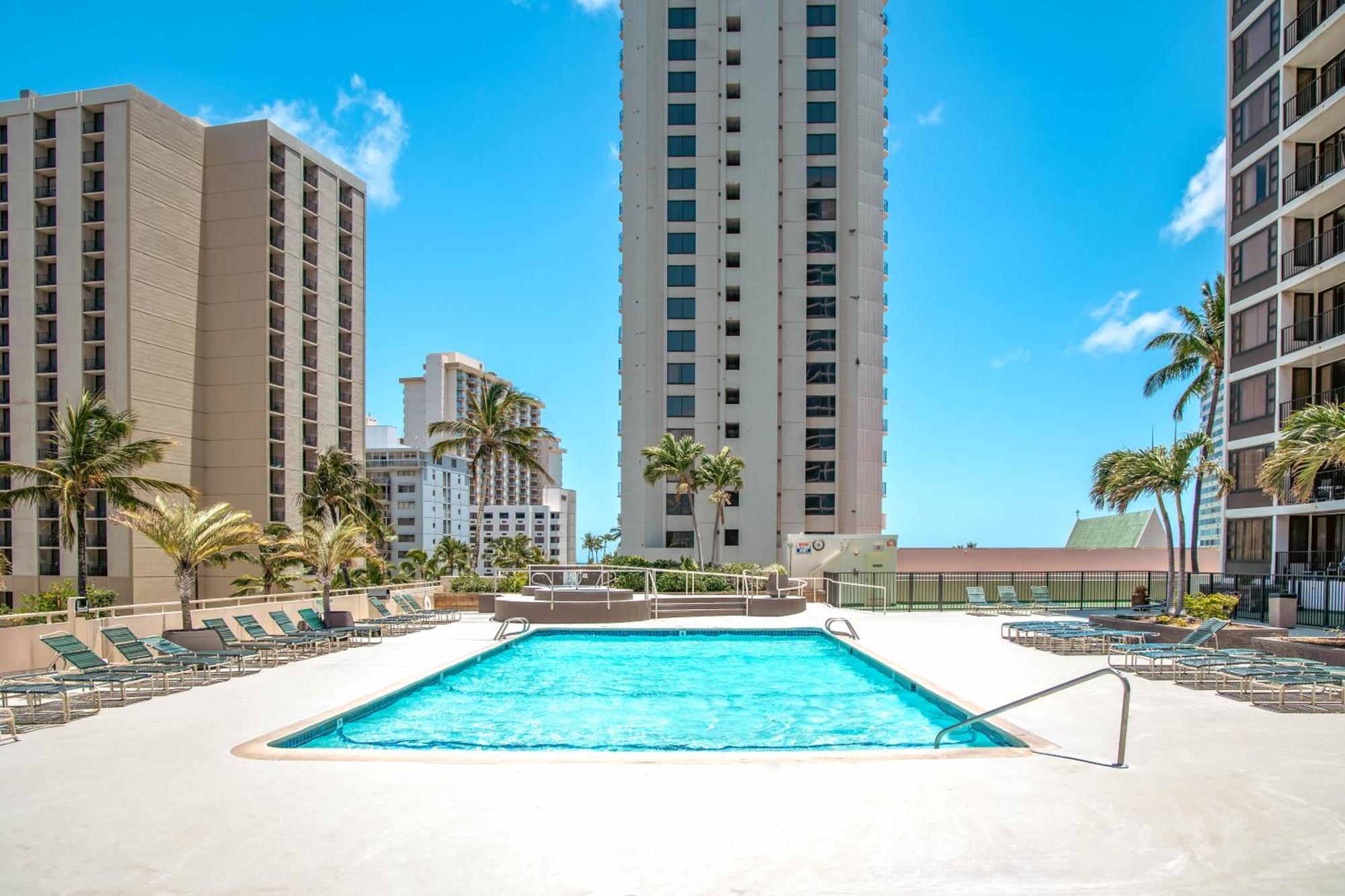 Fabulous Ocean & Diamond Head View With Free Parking! * Honolulu