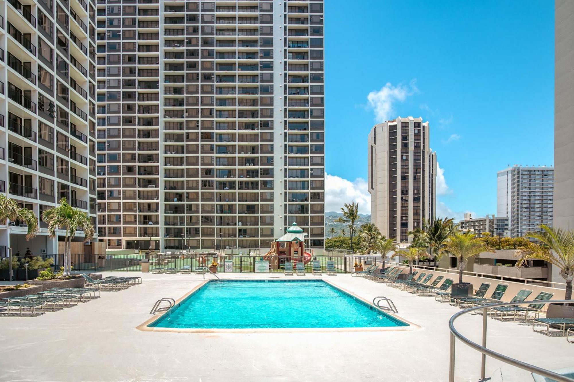 Fabulous Ocean & Diamond Head View With Free Parking! Honolulu